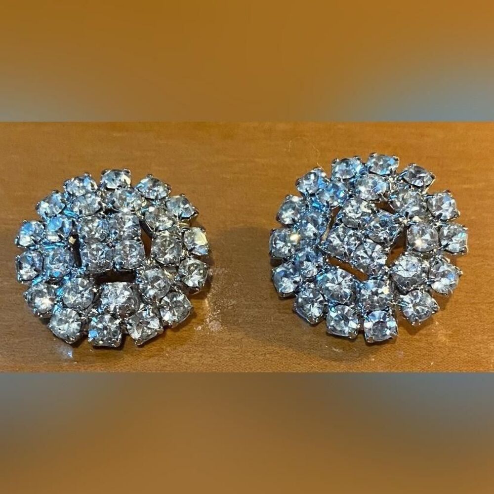 Silver Tone Rhinestone Cluster Button Covers Women’s Round 1 Inch Sparkle Vtg
